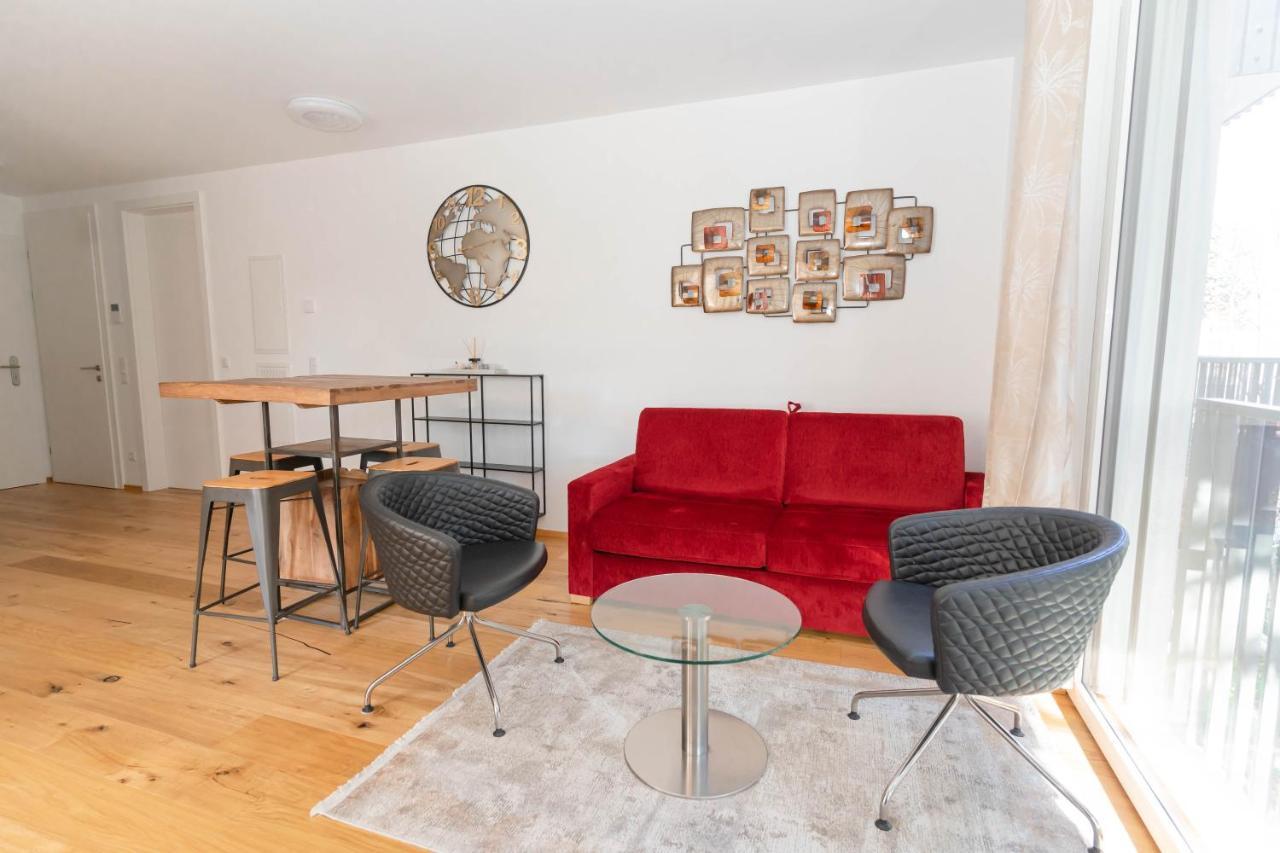 Luxurious Apartment With Big Balcony Near City Center فيينا المظهر الخارجي الصورة